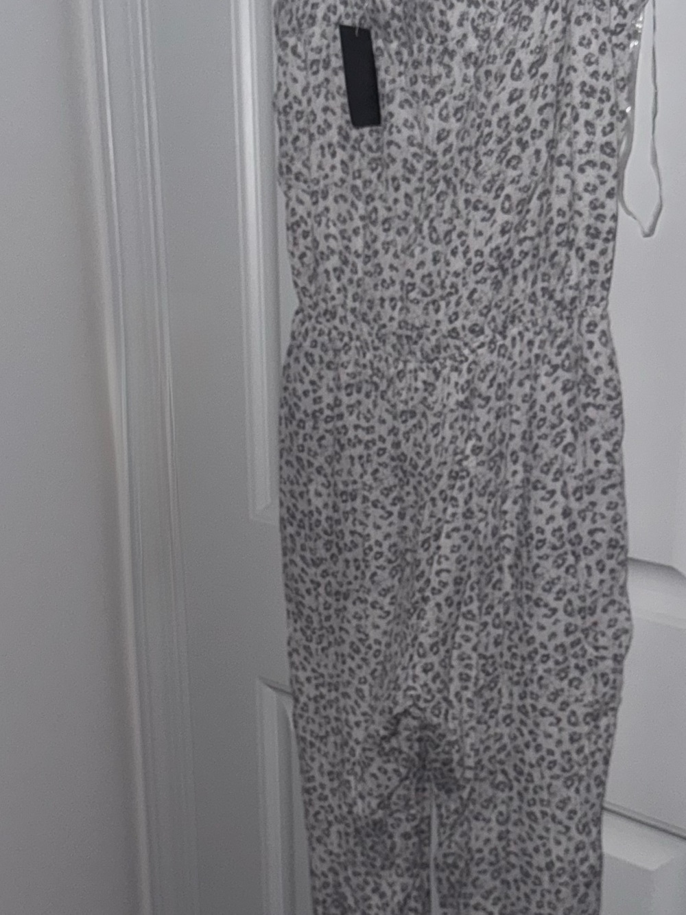Le Lis Leopard Print Tie Strap Jumpsuit Size M NWT